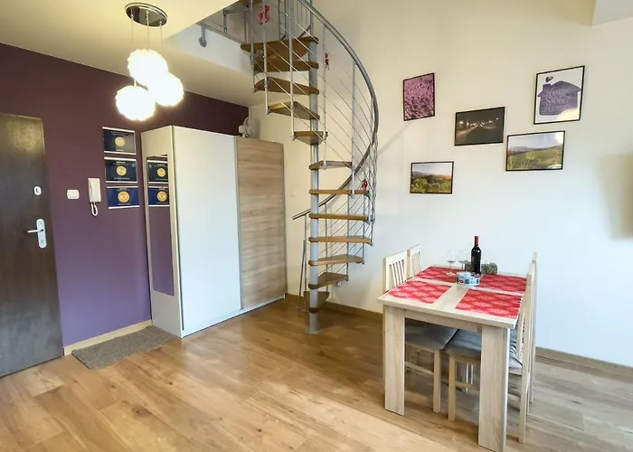 Apartament Fioletowy W Polanicy