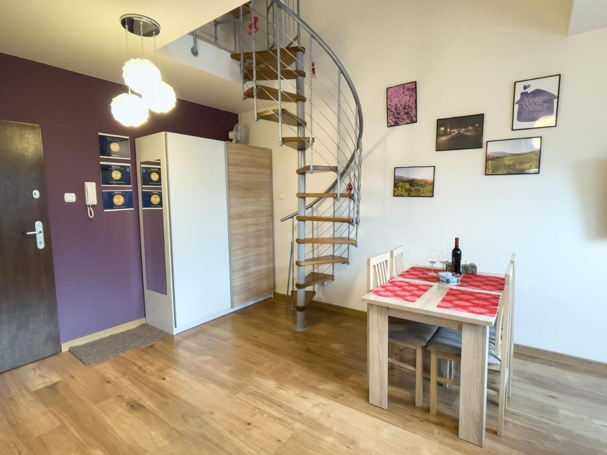 Apartment Apartament Fioletowy W Polanicy Polanica-Zdroj